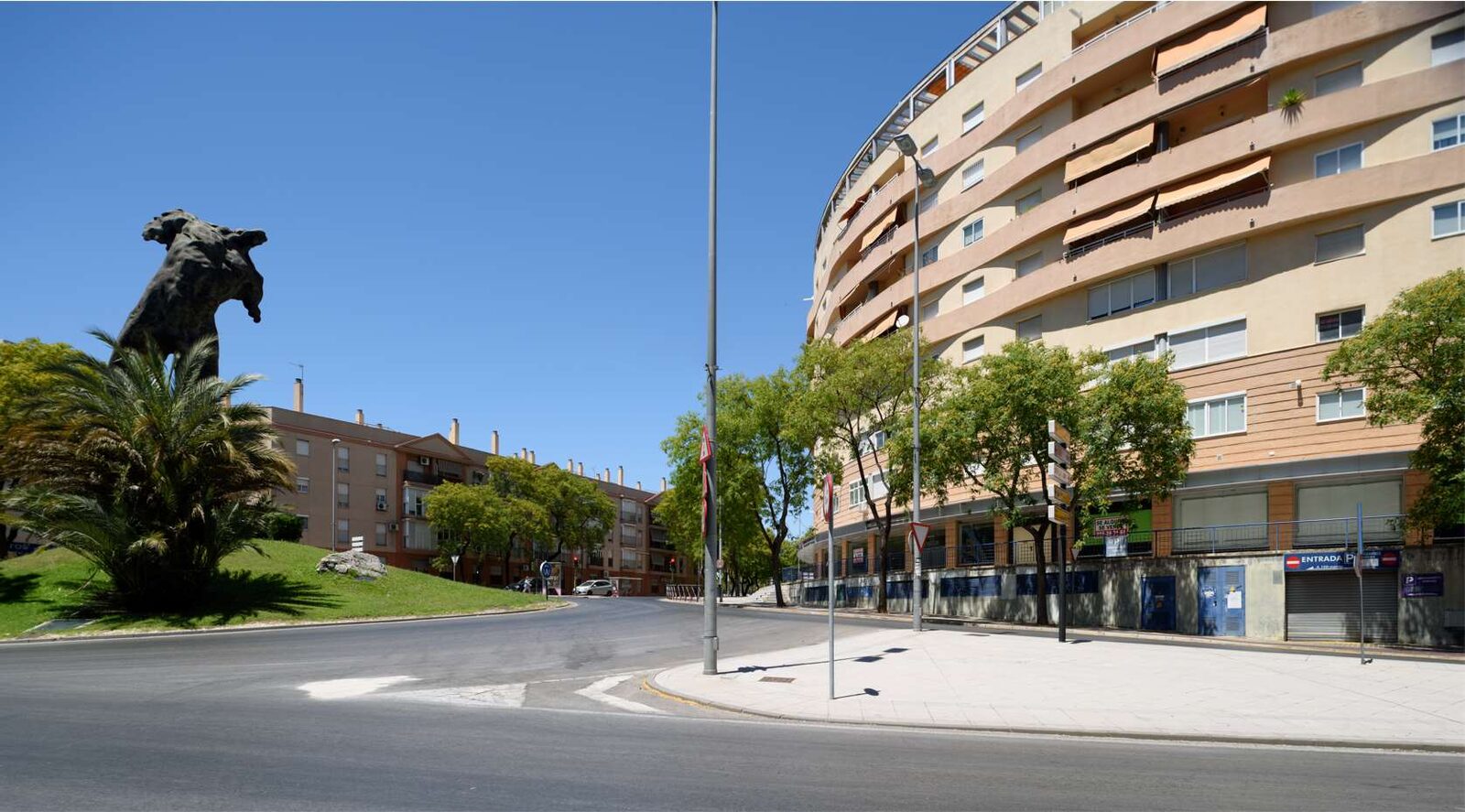 Cartuja Real — edificio